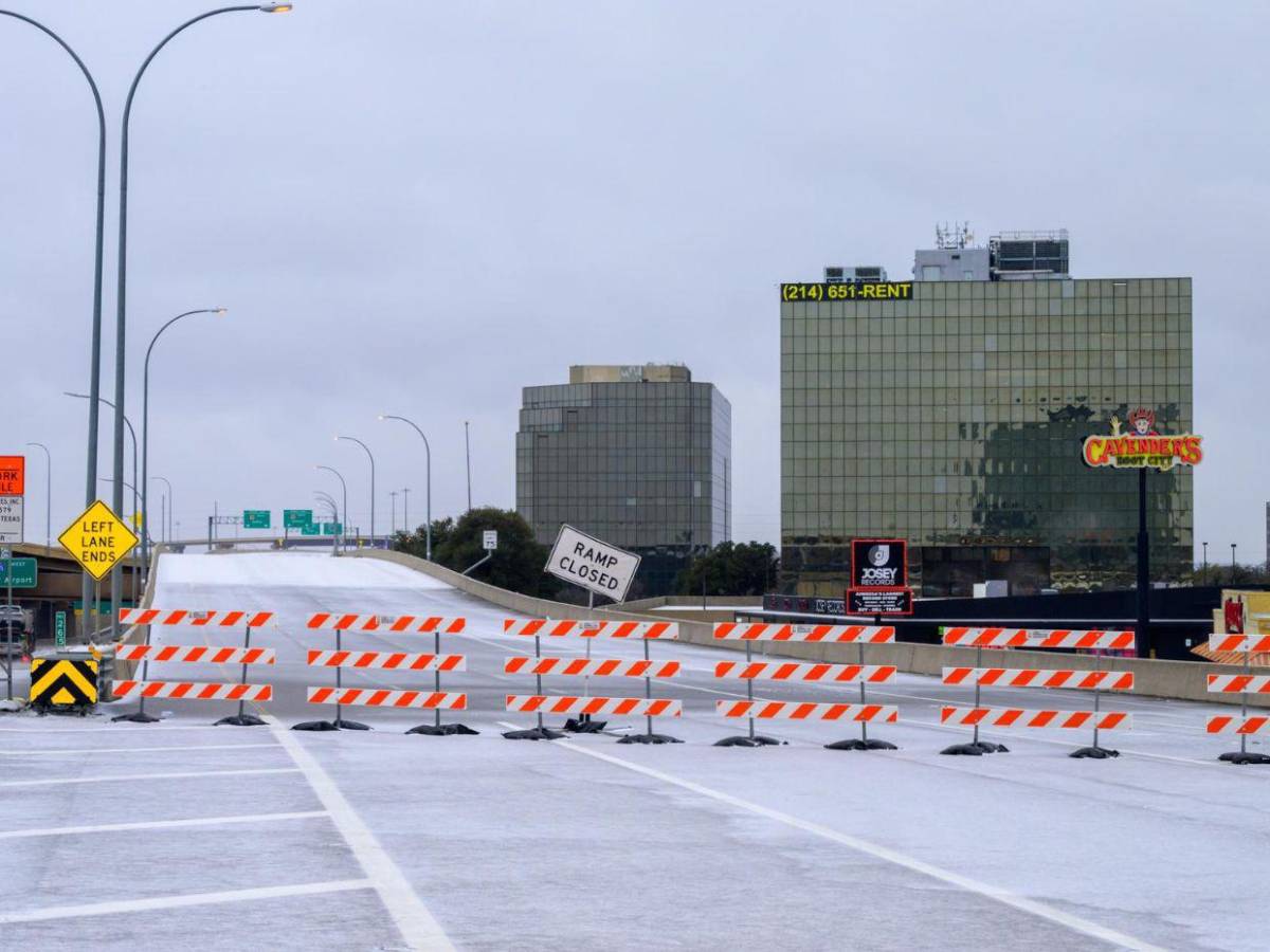 Texas sufre las inclemencias de la tormenta invernal que azota Estados Unidos