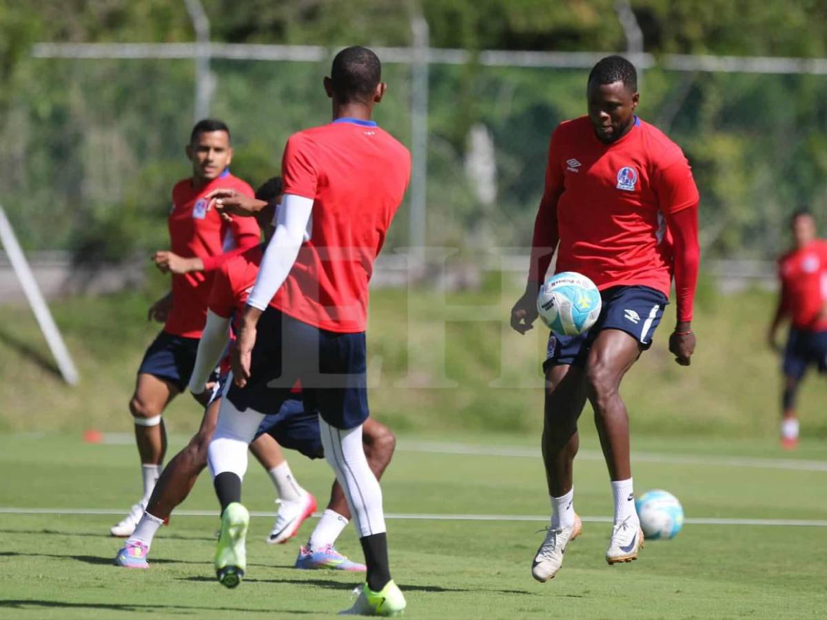 Otro jugador se va de Olimpia, sorpresa con Chirinos y se preparan para enfrentar a Real España
