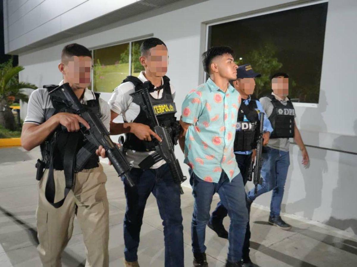 La metió en una fosa y la quemó: Walter Alvarenga acusado de asesinar a manicurista Katherine Fuentes