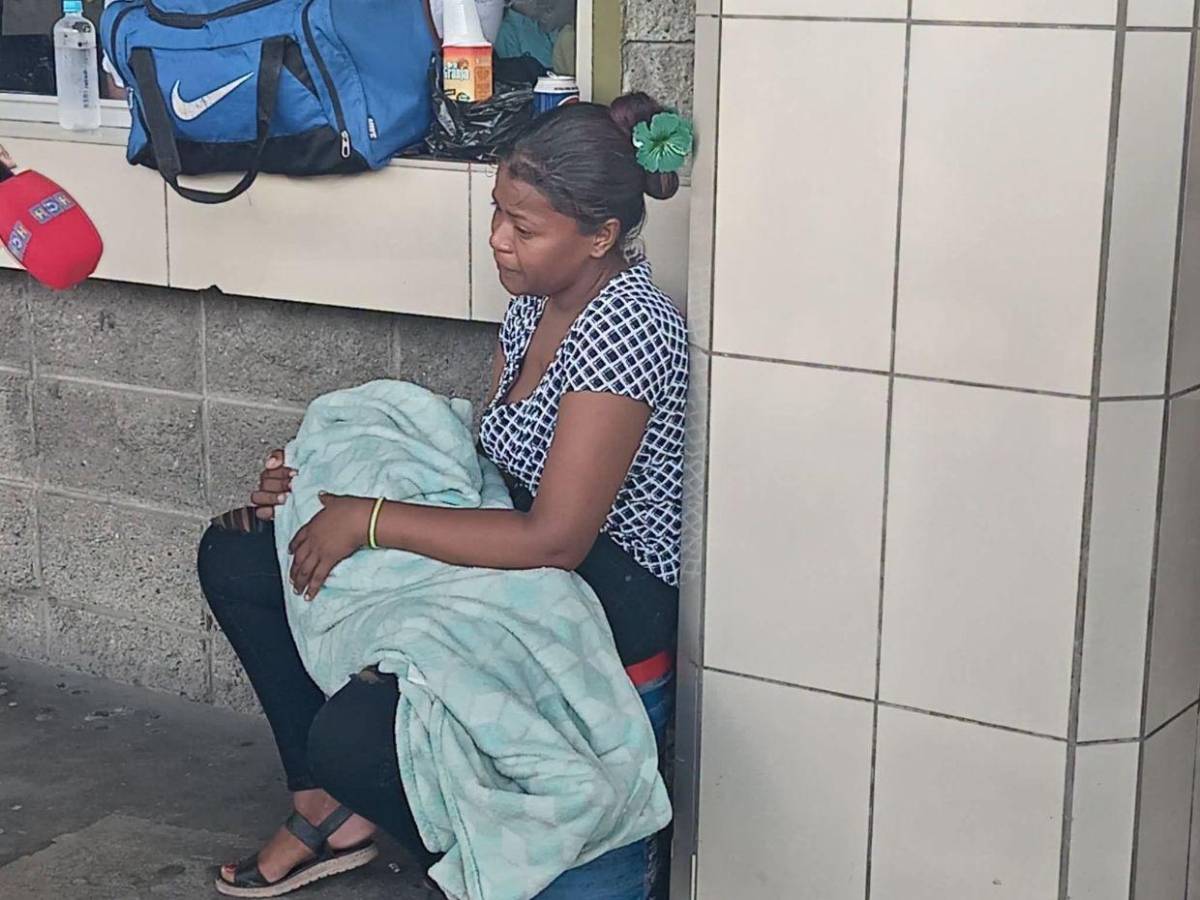 Le dije, hija, no tengo pisto para comprar yuca: madre relata los últimos momentos de su hija con cáncer