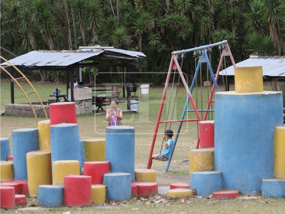 Frescura, fauna y viajes en bote de pedales: disfruta del Parque Aurora esta Semana Santa
