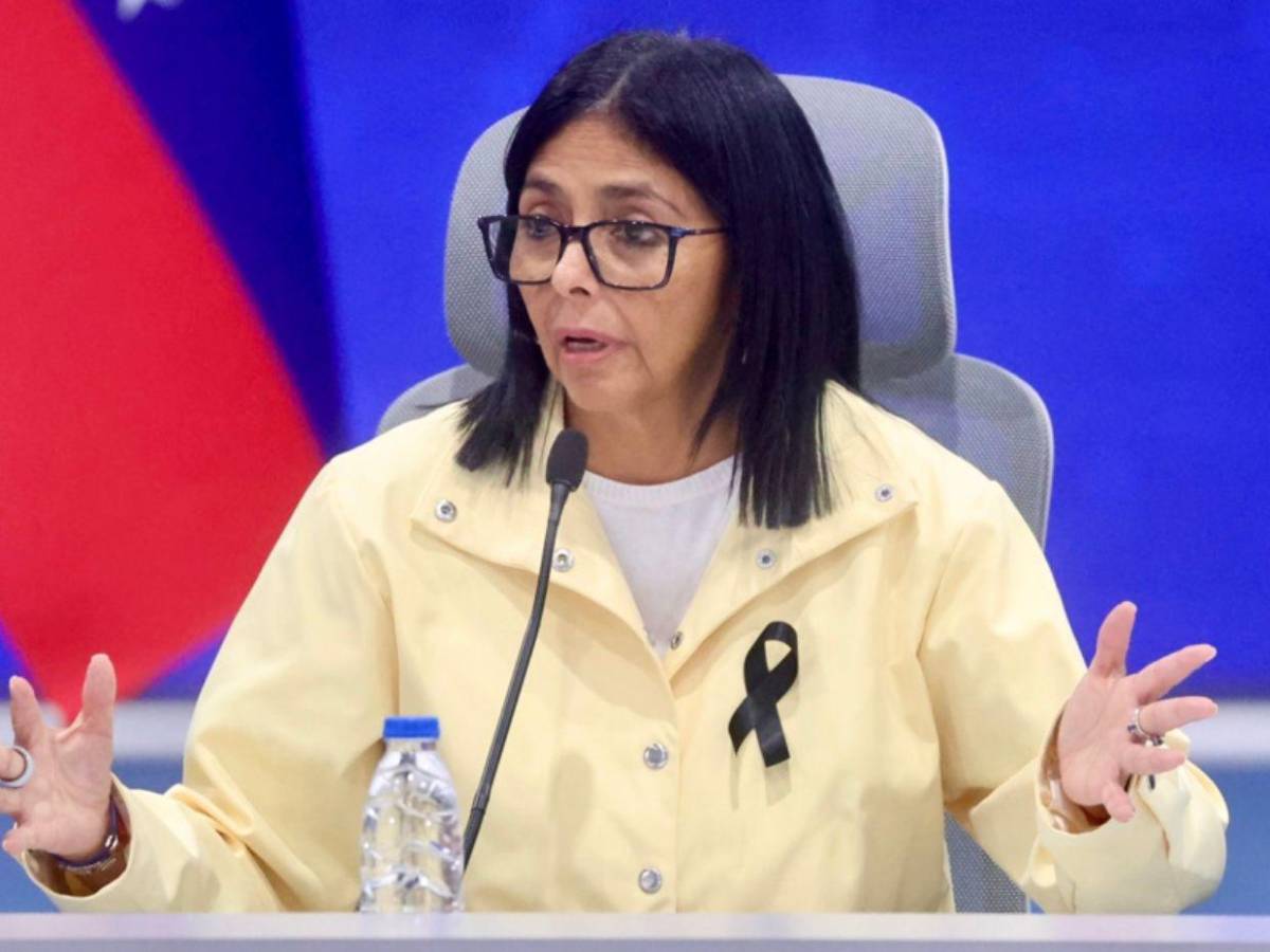 Venezuela conmemora su independencia entre muertos, desaparecidos y destrucción