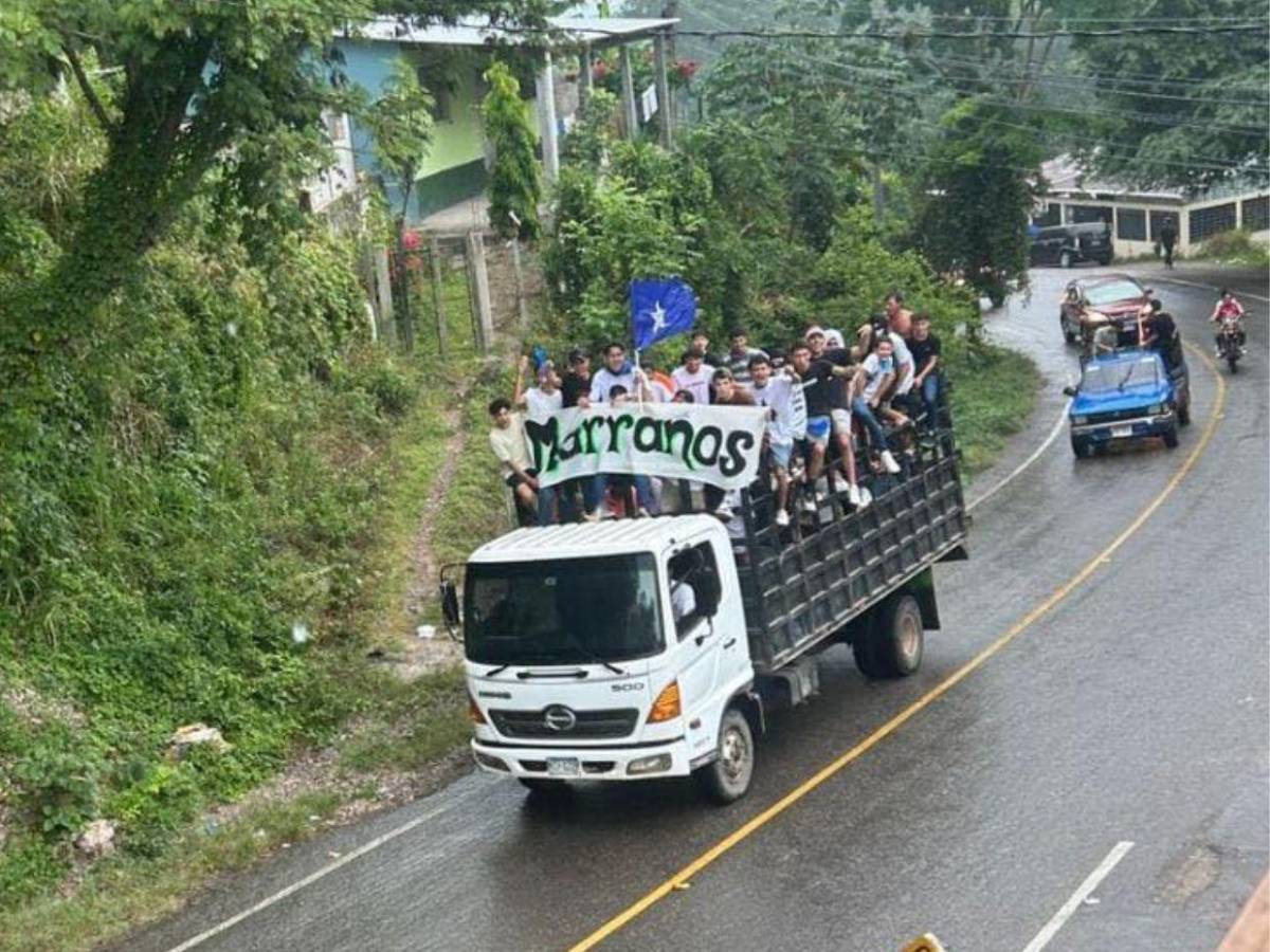 Rostros de las víctimas del accidente de activistas políticos en Santa Bárbara