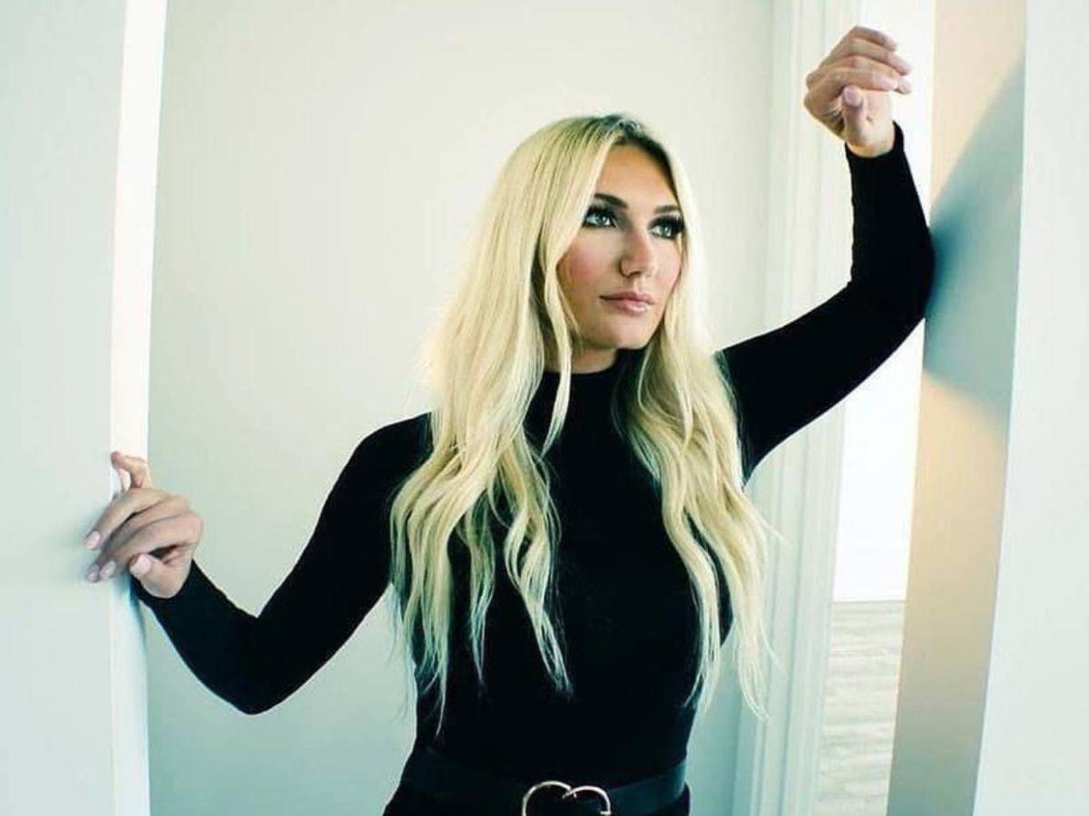 Hija de Hulk Hogan, que rechazó $ 25 millones y exigió borrar su nombre del testamento