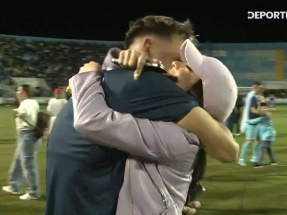 Laura Meza y Rodrigo Auzmendi refuerzan su amor con este detalle