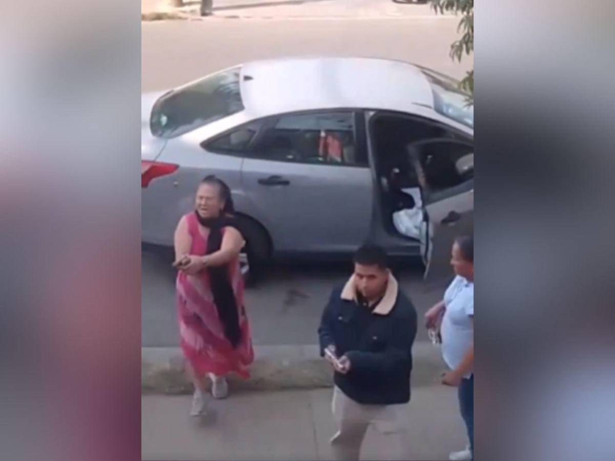 Cuadro a cuadro: así fue como la abuela sicaria mató a dos jóvenes en México