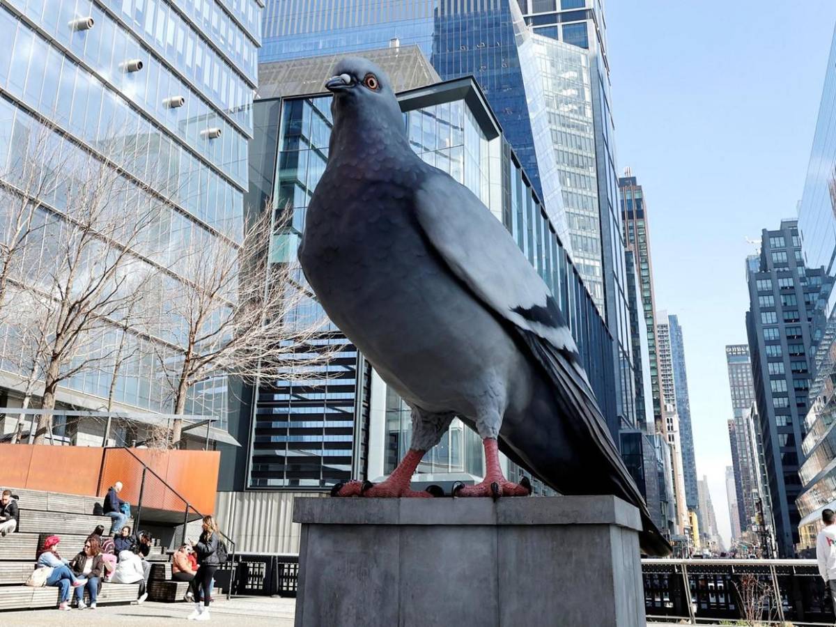 Toma vuelo, Dinosaur, escultura de paloma gigante que conquistó Manhattan dice adiós