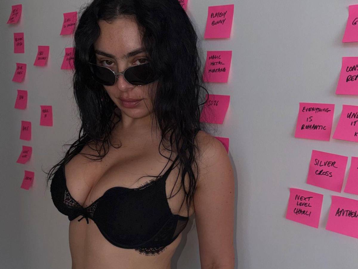 Charli XCX, nueva portada de Playboy, revela por qué quiere dejar la música