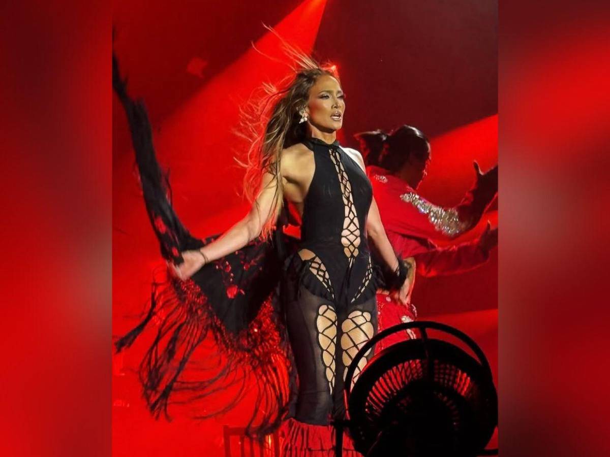 ¡No la reconocieron!: A JLo le niegan entrada a tienda de Chanel