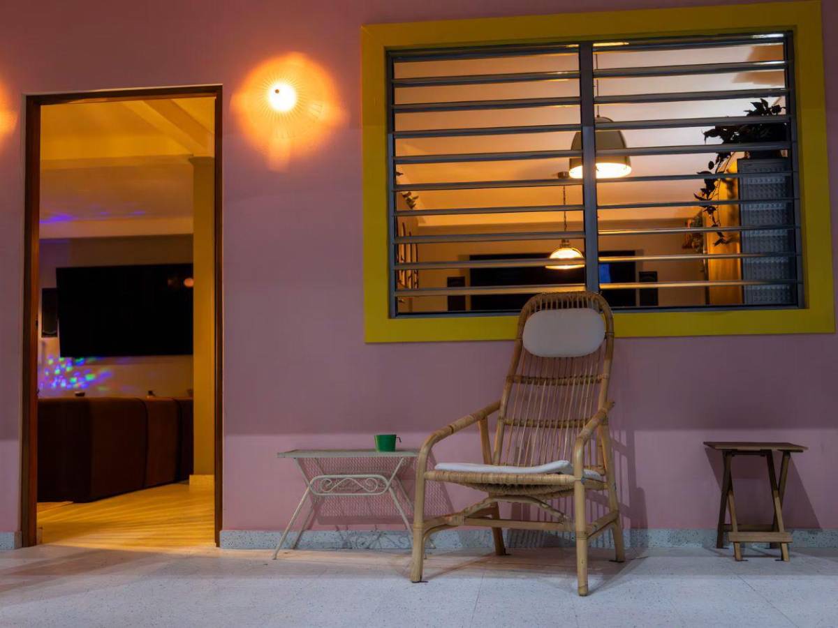 La “Casita” de Bad Bunny desata polémica: dueño de la vivienda reclama millones