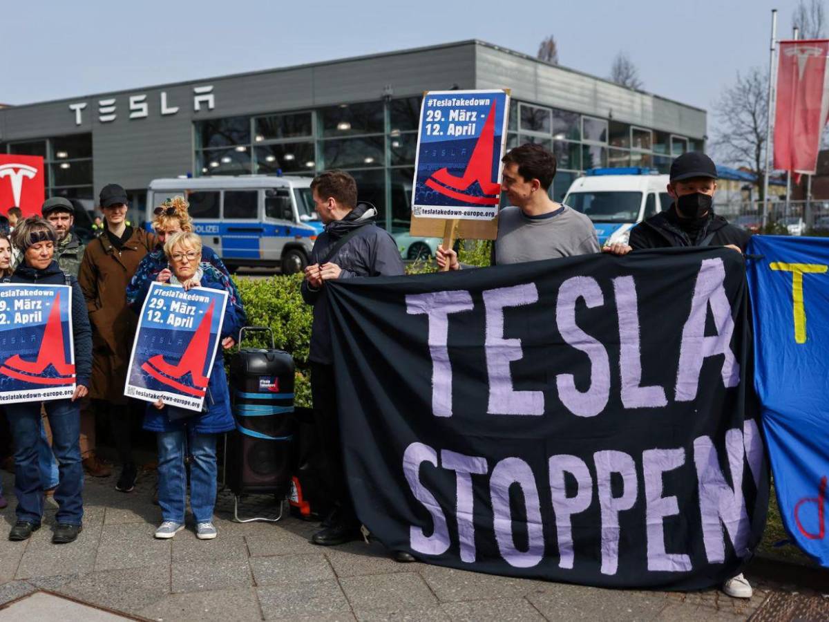 Día de protesta global contra Musk: Europa contra Tesla