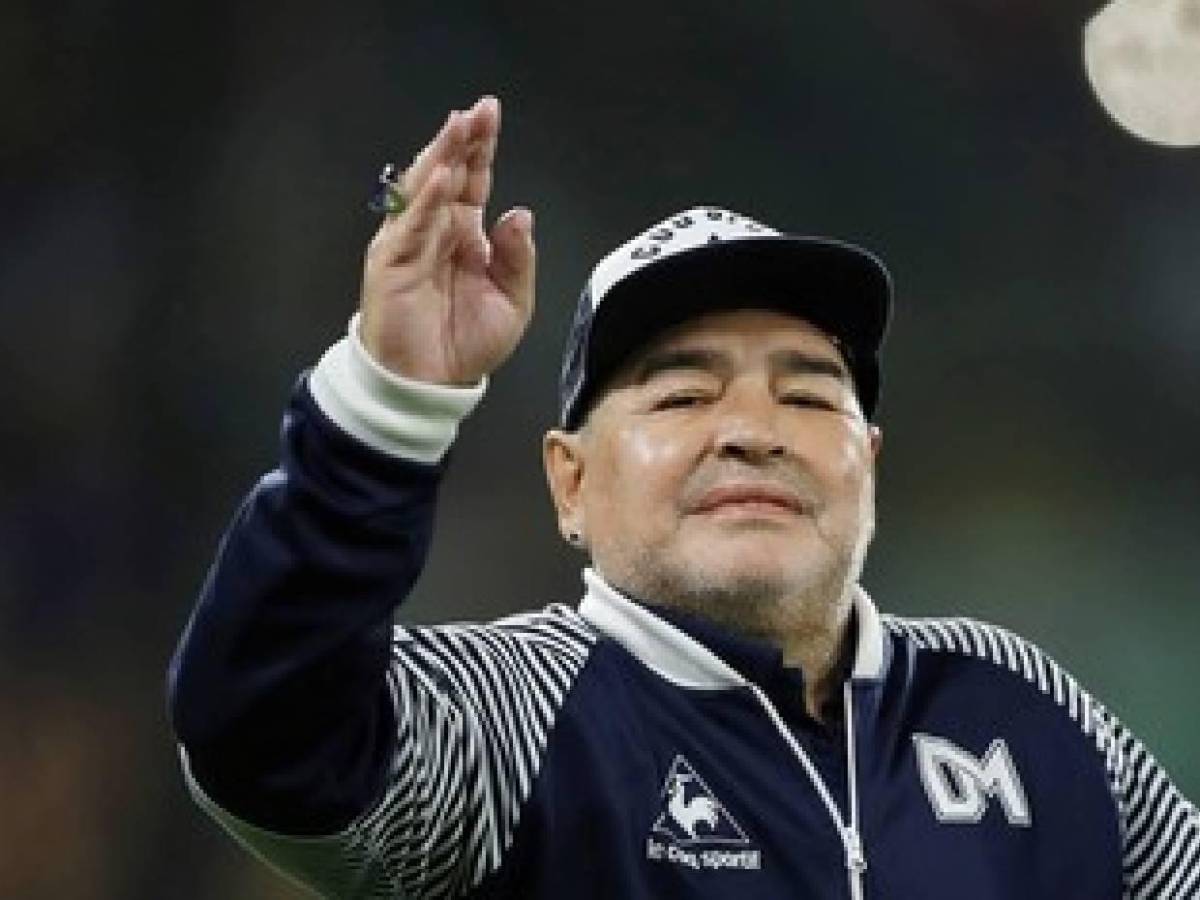 Tenía conductas autolesivas: Revelan cómo fueron los últimos días de Maradona previo a su muerte
