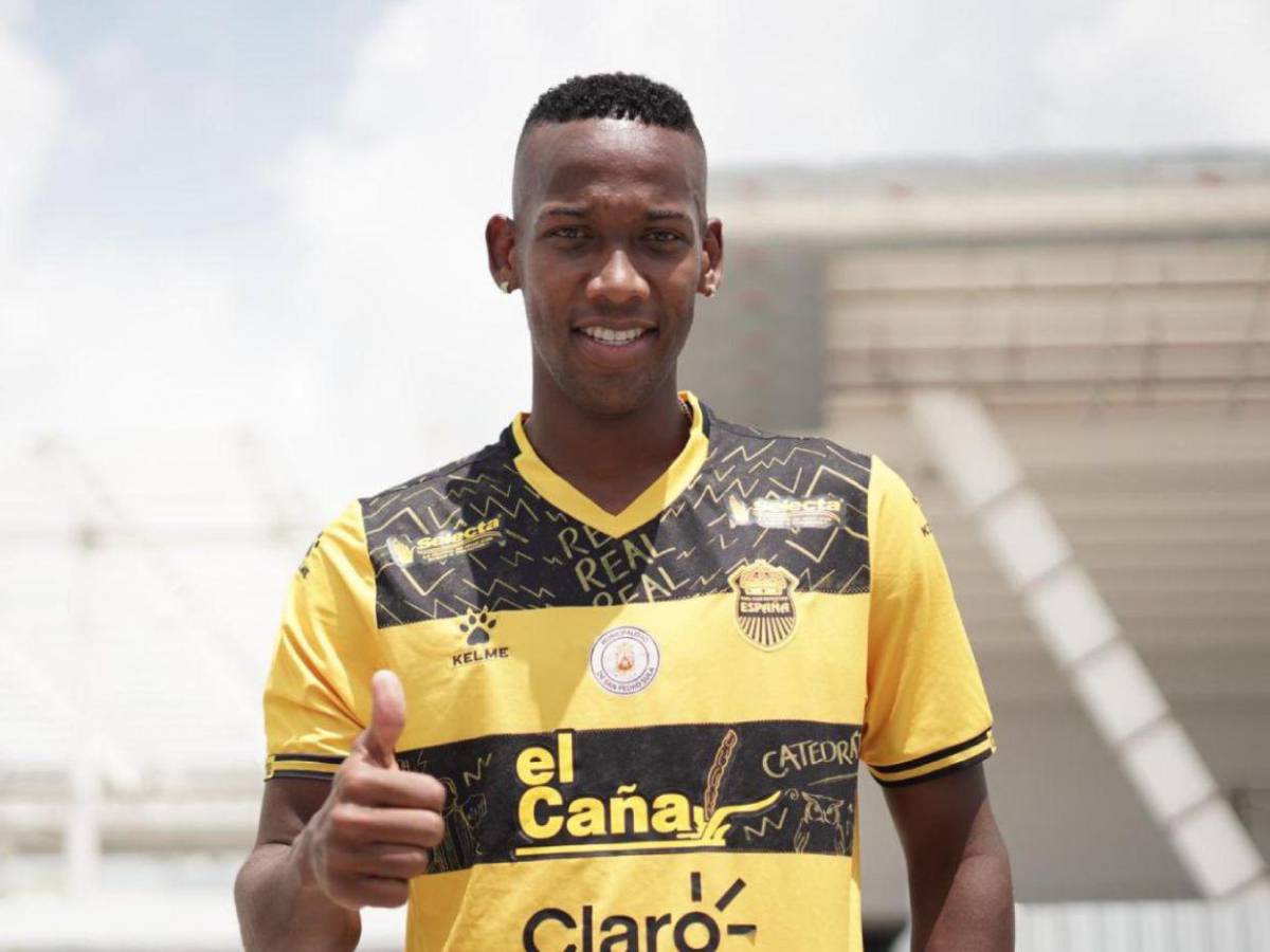 Fichajes: Luis Palma llega este viernes a Grecia y Auzmendi dejaría Motagua