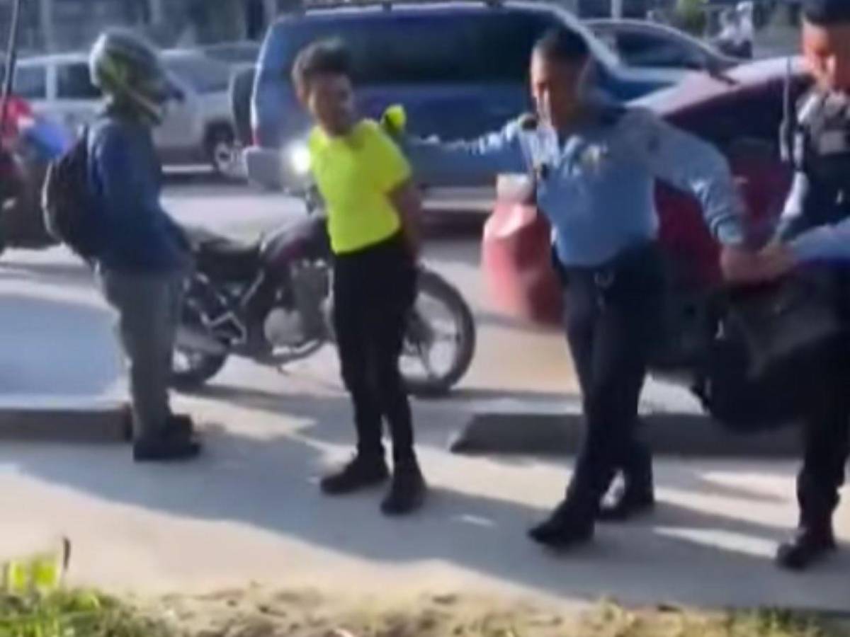 Capturan a tres hombres que asaltaron un bus en San Pedro Sula