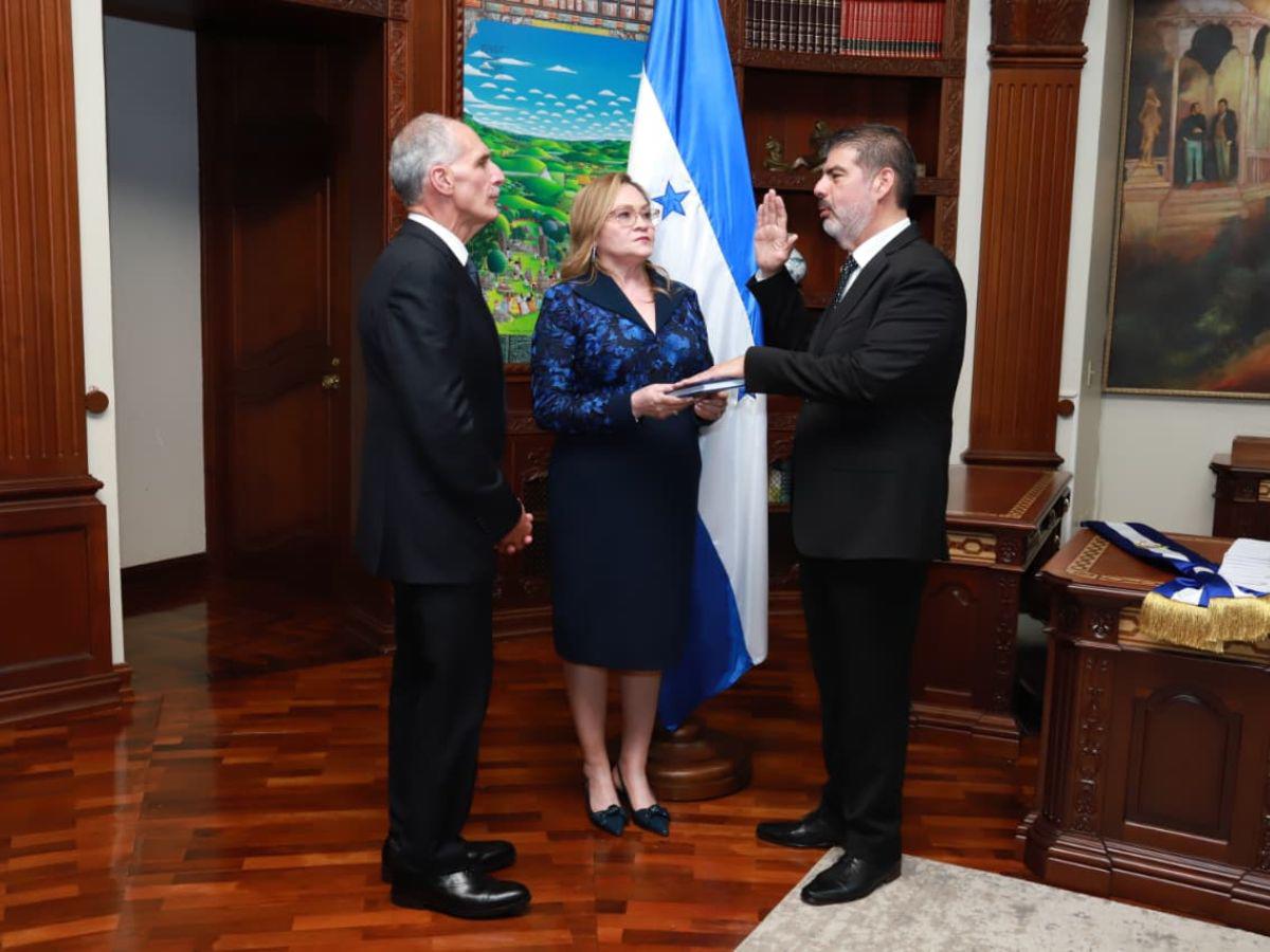 Las primeras imágenes del presidente Nasry Asfura en la Casa Presidencial