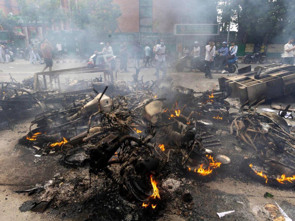 Las 48 horas que incendiaron Nepal: cronología del pandemonio