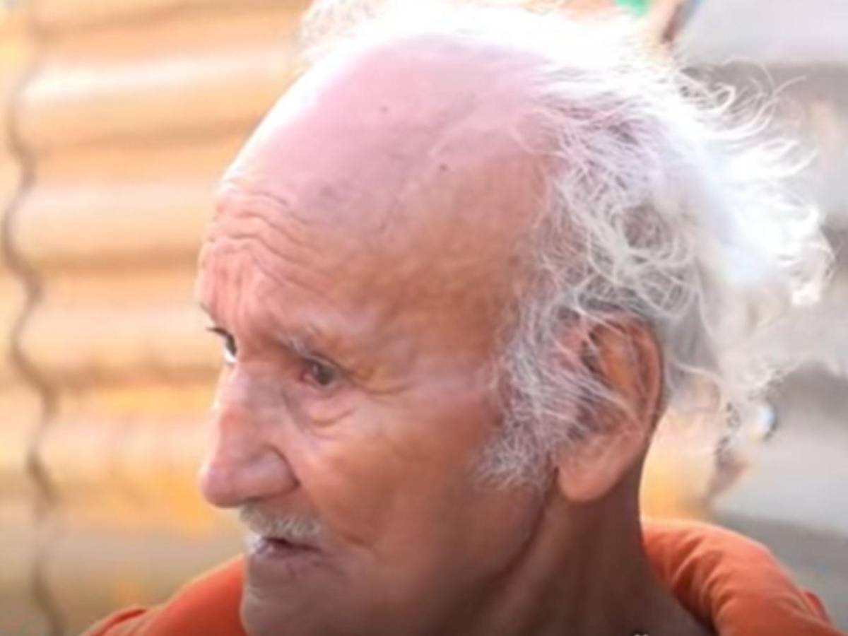 Adolescente que golpeaba a sus hijas en la capital vivía con hombre 59 años mayor