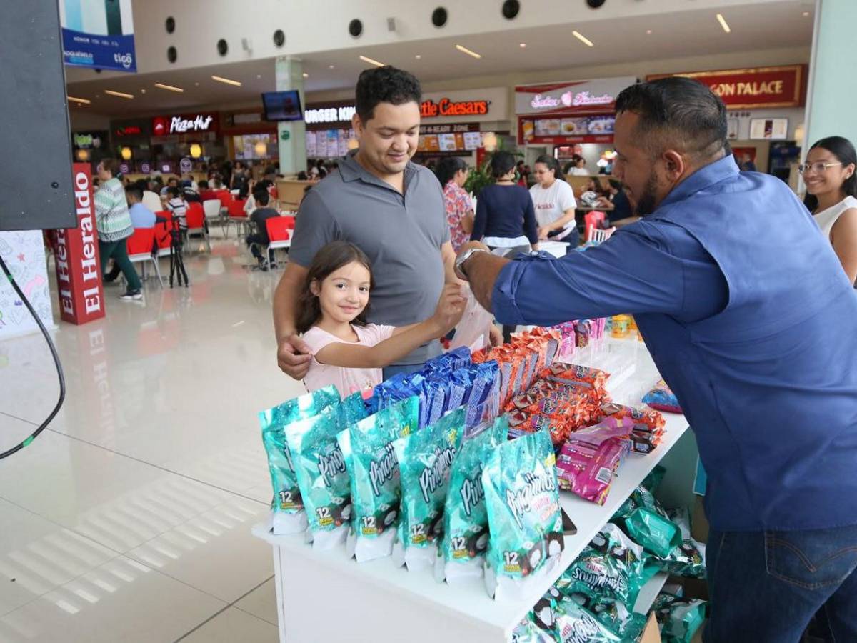 Emoción y sonrisas en entrega de kits para la Vuelta Infantil EL HERALDO 2025