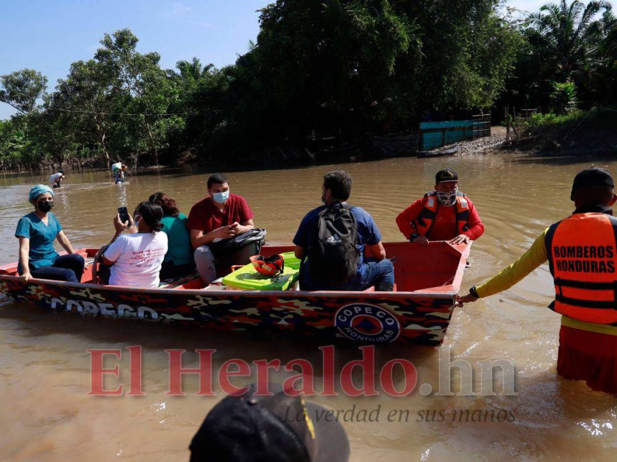 Honduras: Incomunicados por emergencia de lluvias están en calamidad y urgen de atención