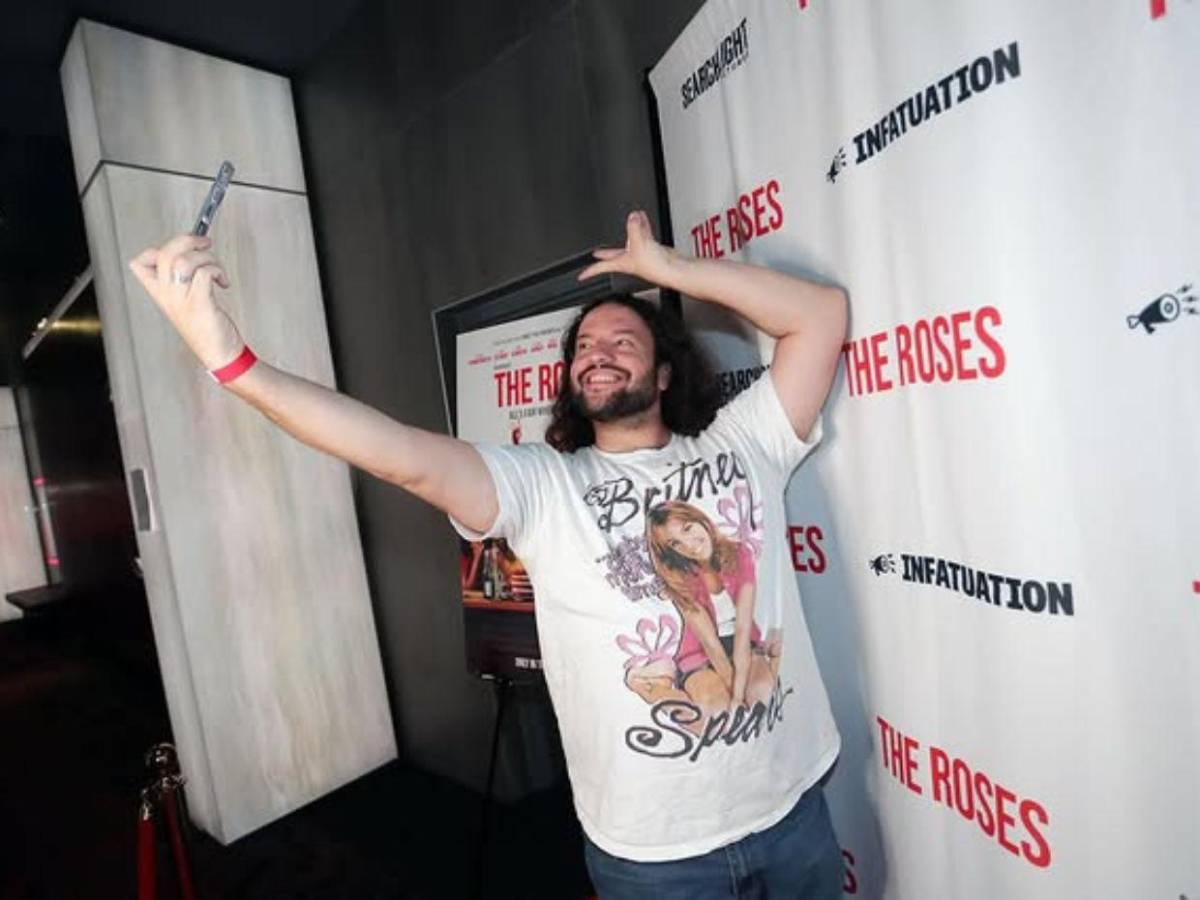 Todo lo que debe saber sobre The Roses, la película con Benedict Cumberbatch y Olivia Colman