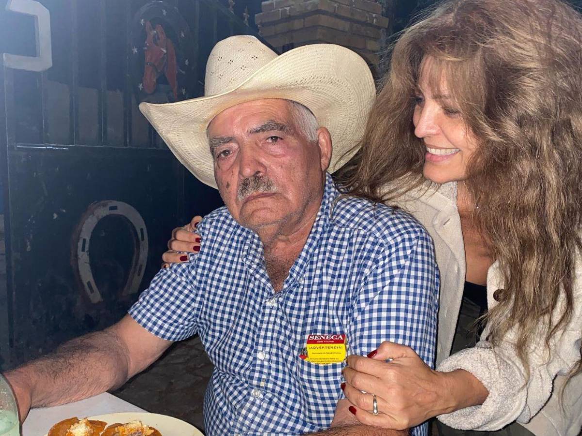 Está poseída: El padre de Ana Bárbara habla de la maternidad de su hija