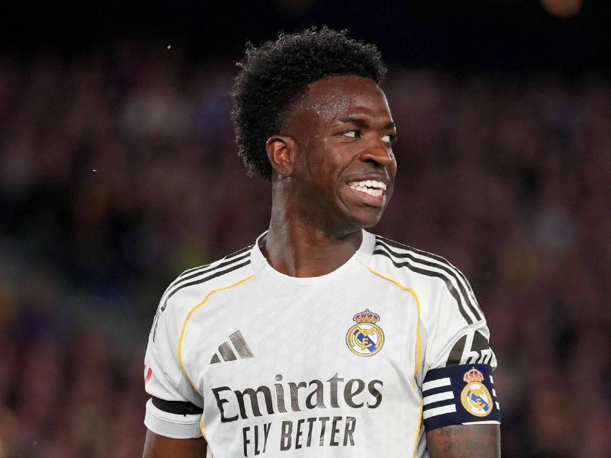 Vinicius con un pie afuera de Real Madrid: No ha renovado por culpa de Mbappé y otro lo quiere fichar