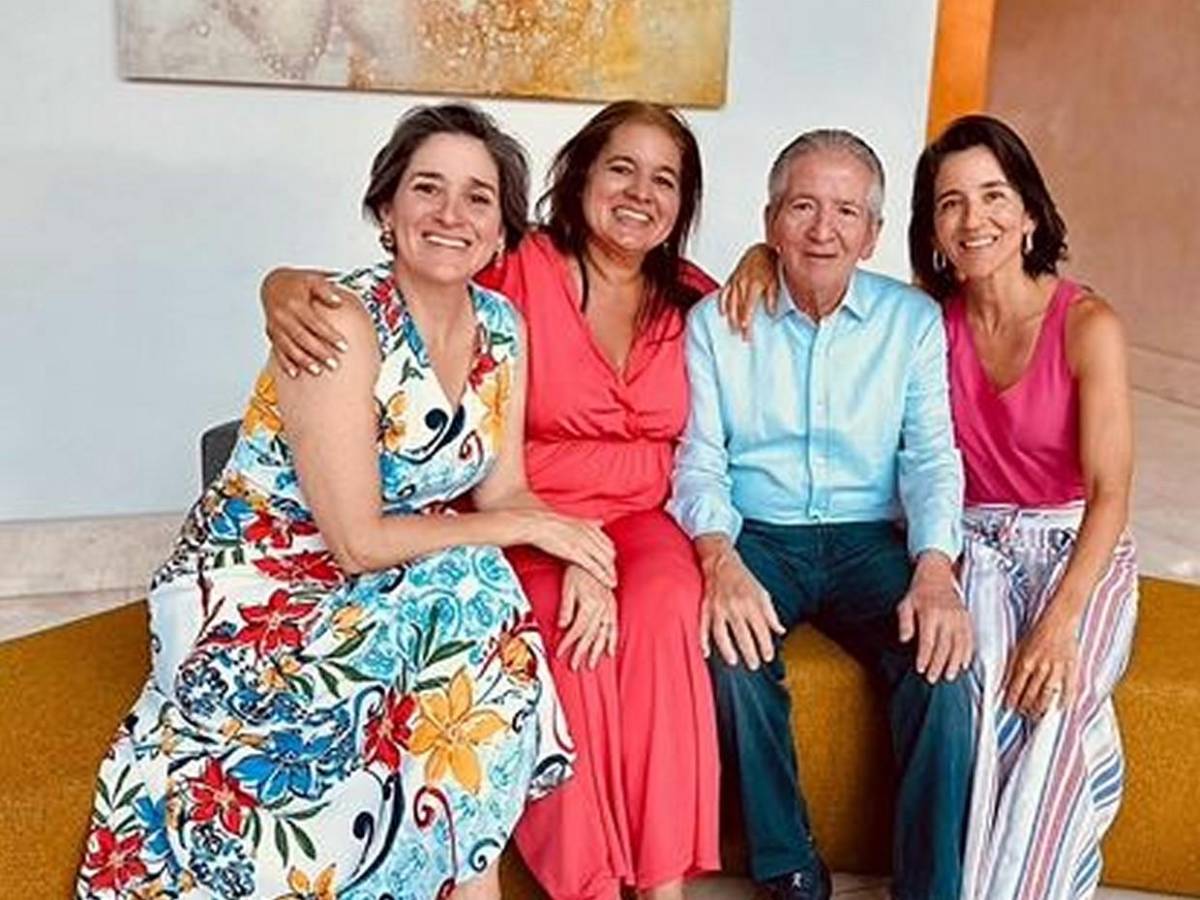 Ricardo Maduro, a sus 80 años, disfruta de una faceta entrañable: fotos inéditas