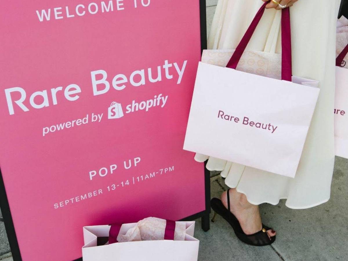 Hailey Bieber reaviva la tensión con Selena Gómez tras una polémica declaración: ¿qué dijo?