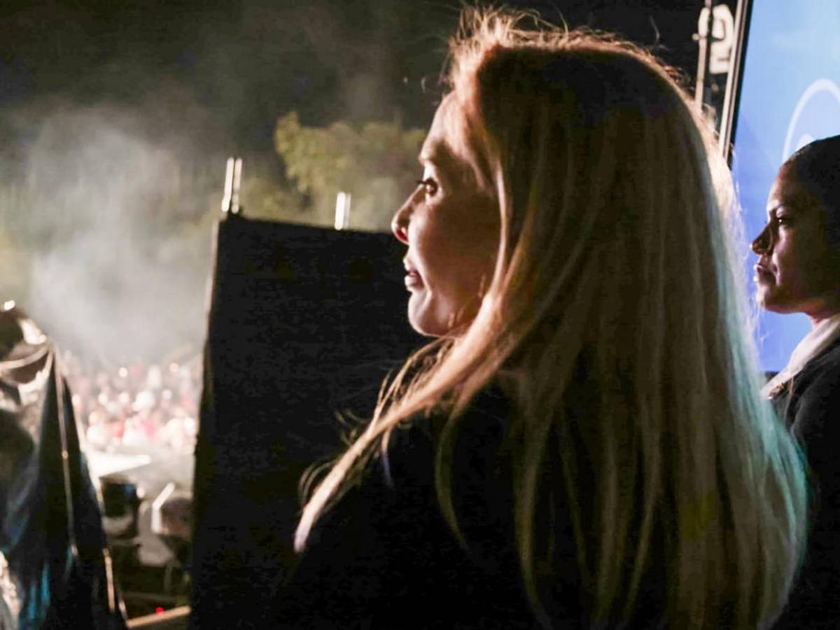 El presidente Nasry Asfura participa en la tradicional alborada a la Virgen de Suyapa