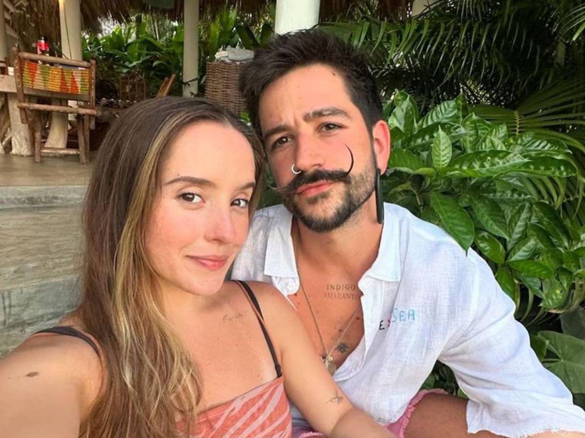 ¿Tendencia? Camilo revela que su esposa se comió la placenta de su bebé