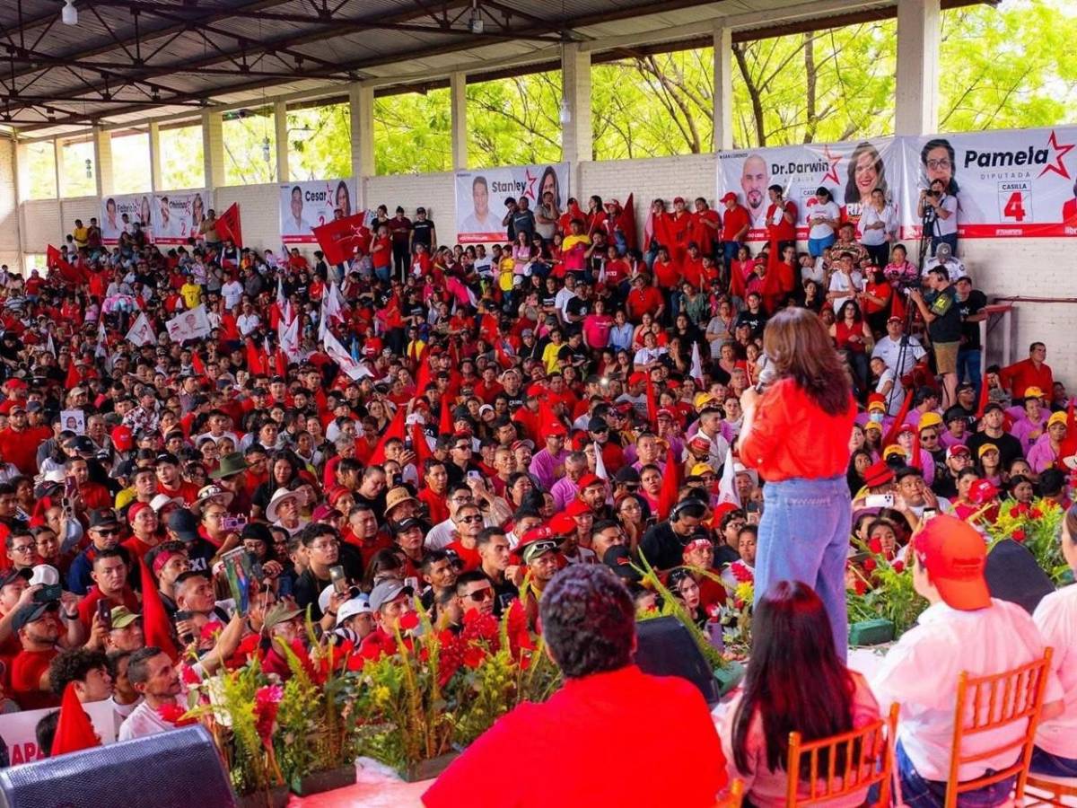 Rixi Moncada reitera propuesta sobre créditos en San Lorenzo, Valle