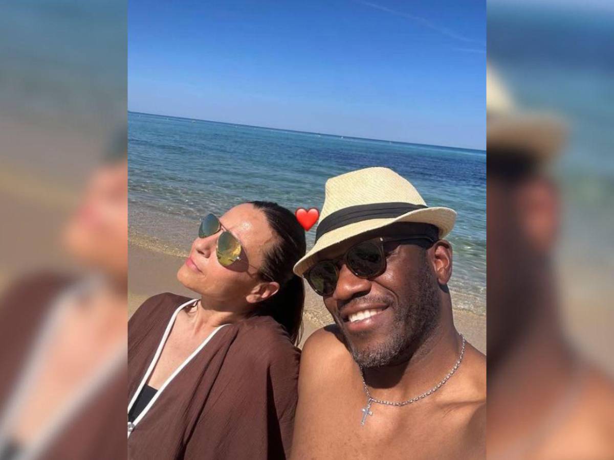 David Suazo reaparece con su nuevo trabajo; así es su vida en Italia junto a su bella esposa