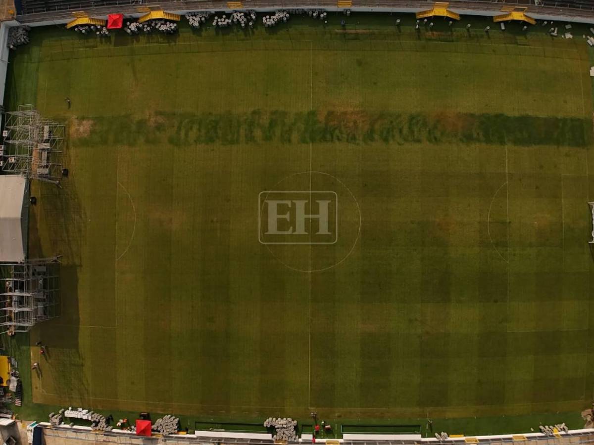 Lamentable: Las tristes imágenes de cómo quedó la grama del estadio Morazán tras concierto en SPS