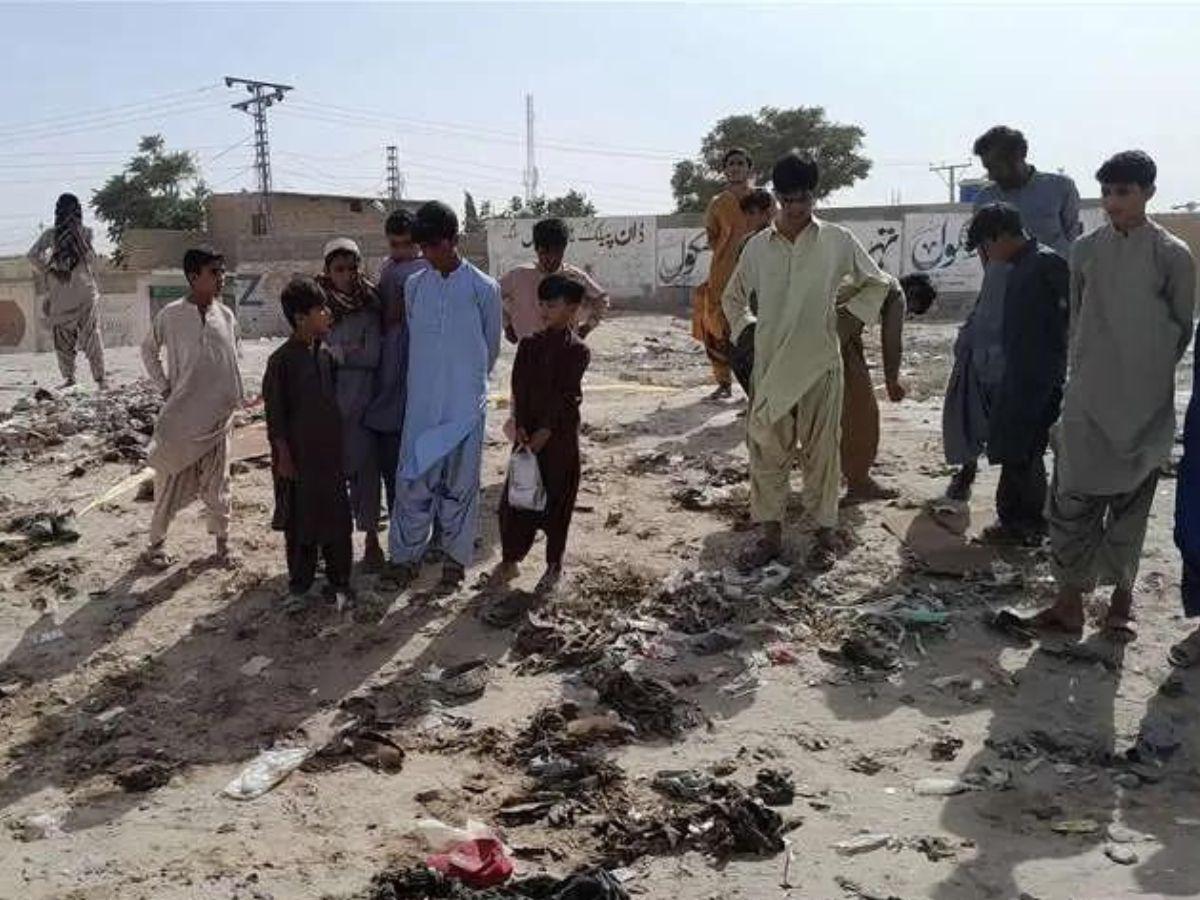 Atentado contra celebración religiosa deja al menos 25 muertos en Pakistán