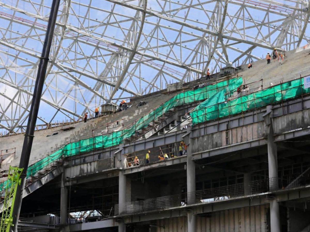 Mejor estadio de Centroamérica: Bukele presume avances en el nuevo recinto de El Salvador