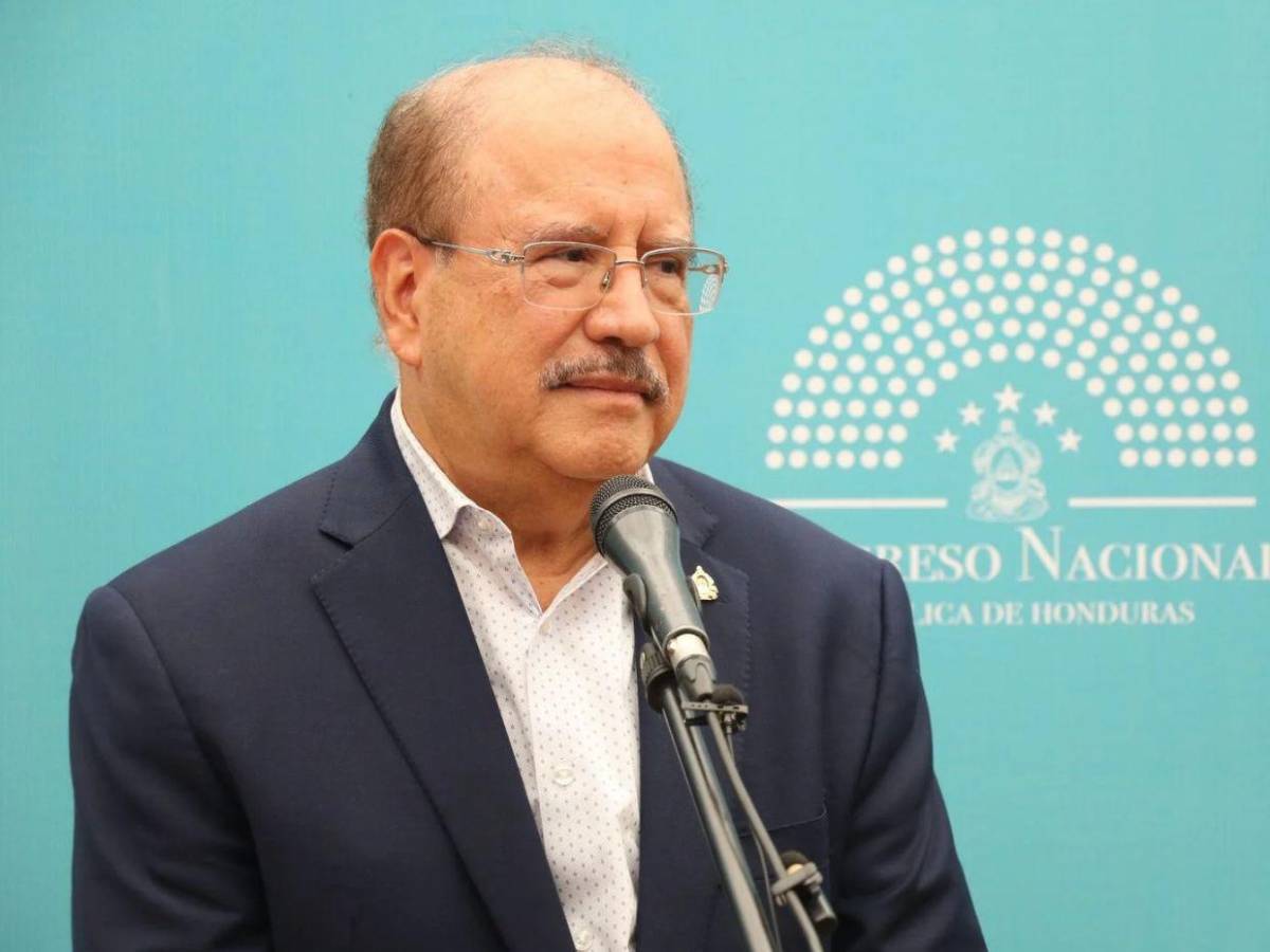 ¿Quiénes son los exmiembros de la Comisión Permanente con requerimiento fiscal?