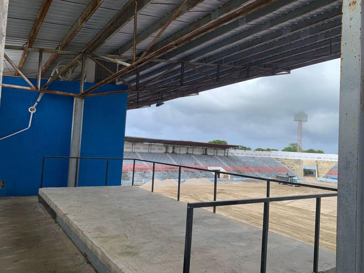 ¿Cuándo lo entregan? Así avanza construcción de nueva cancha del estadio Ceibeño