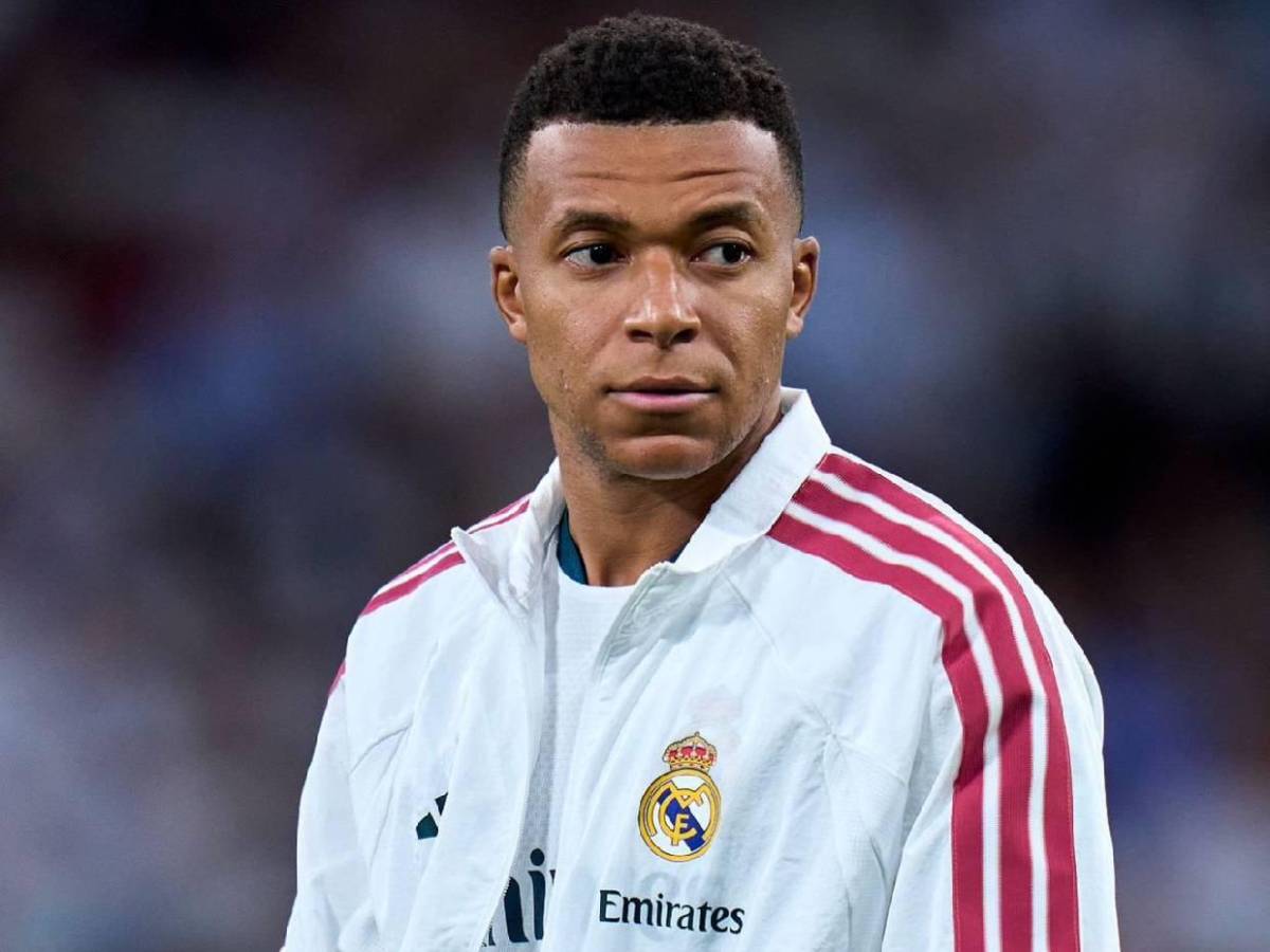 Mbappé acusado de comprar votos del Balón de Oro: Revuelo con el jugador de Real Madrid