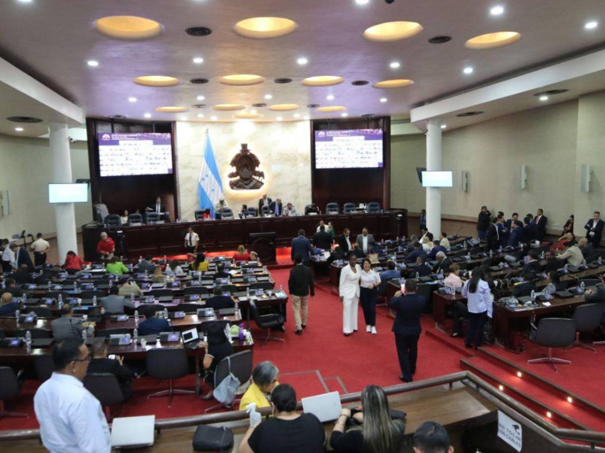 ¿Cuántos diputados se eligen por departamento en las elecciones generales de Honduras?