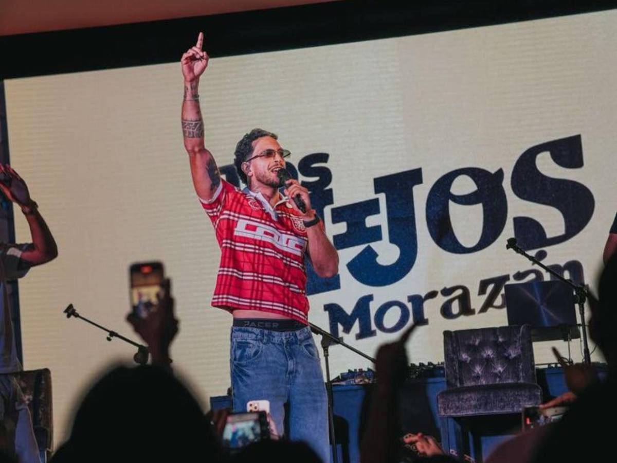 Jennifer Aplícano aclara los rumores sobre una posible cita con Fancony