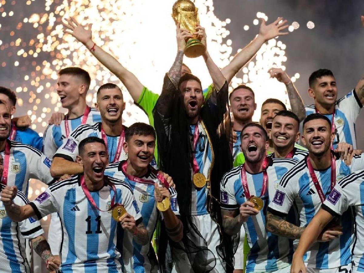 Mundial 2026: Mhoni Vidente predice el campeón entre Argentina y España y estremece a Messi