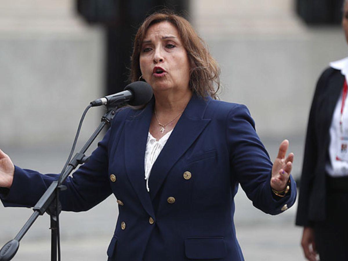 Presidenta de Perú dice que no renunciará mientras crecen protestas