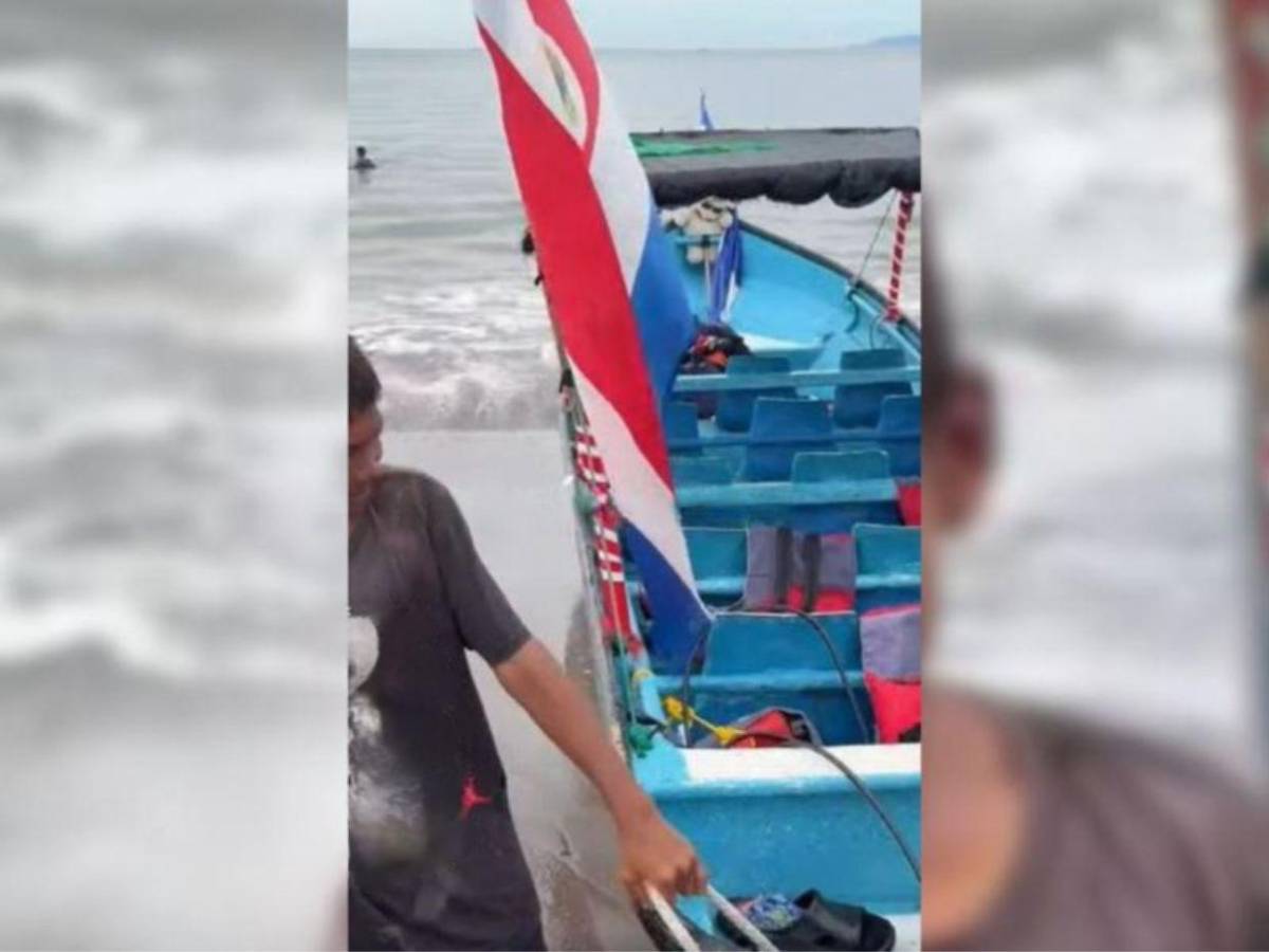 Rescató a tres niños: Alexander Gómez, menor de 13 años que expuso su vida en playa de Marcovia