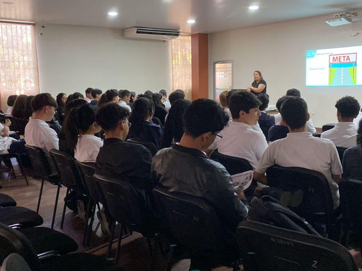 JA Worldwide es una de las pocas organizaciones con la escala, la experiencia y la pasión necesarias para construir un futuro mejor para la próxima generación de innovadores, emprendedores y líderes.