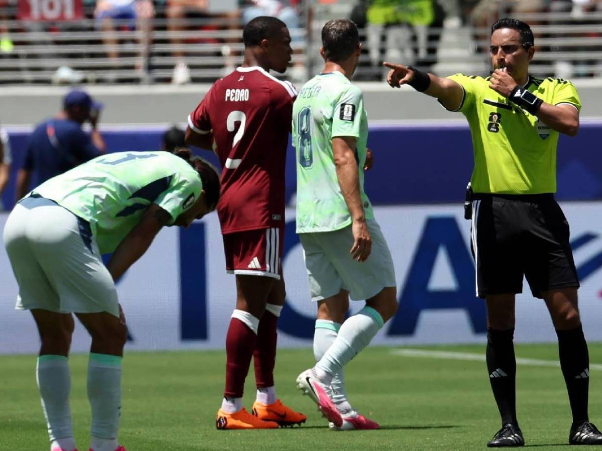 Los miles de dólares que ganó el árbitro hondureño Said Martínez por partido en el Mundial 2026