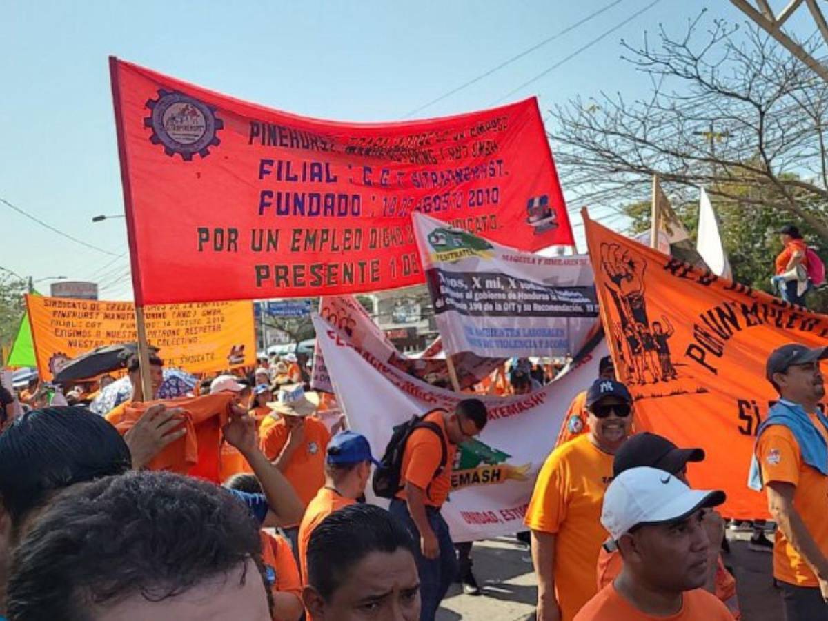 San Pedro Sula: miles marchan por mejores condiciones laborales este 1 de mayo