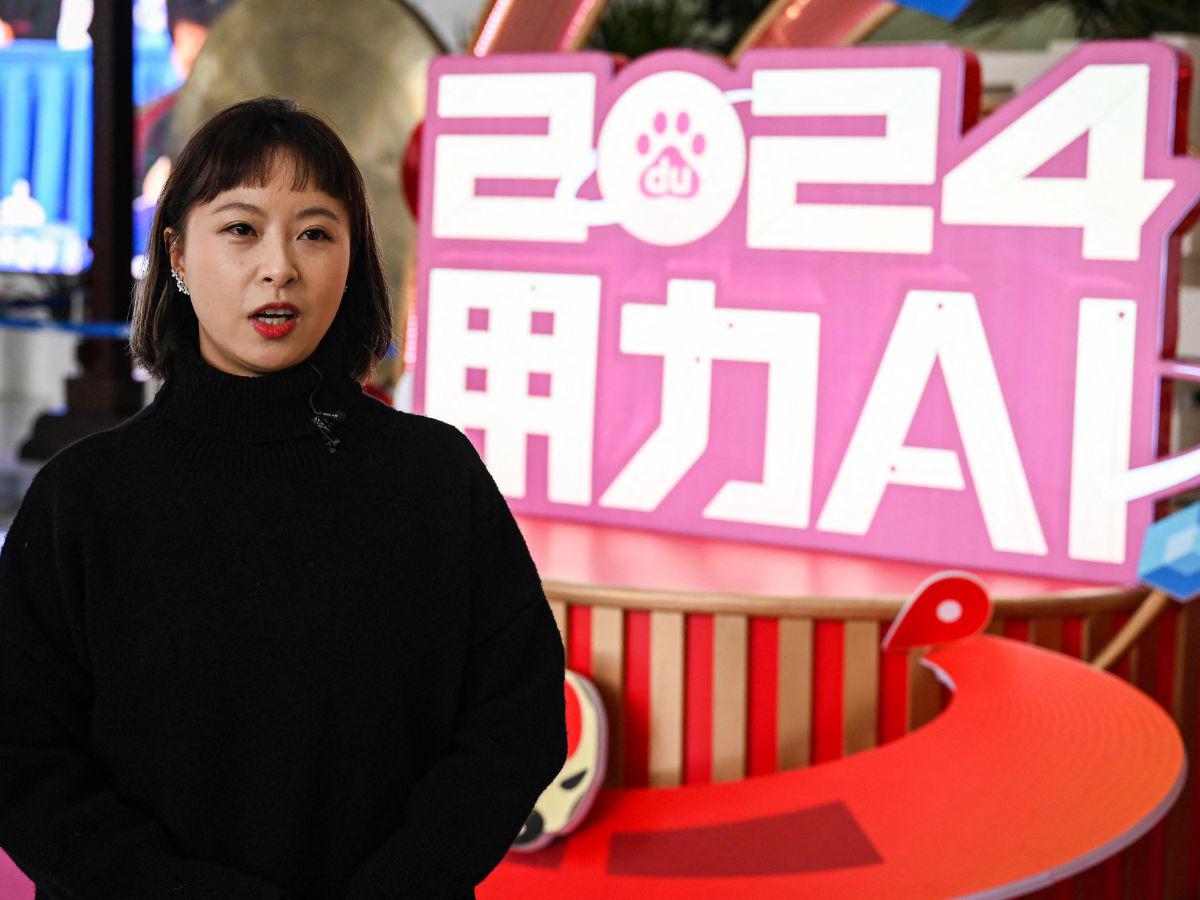 Plataformas como Glow y Weiban ofrecen un espacio seguro para compartir preocupaciones y recibir apoyo emocional, cambiando la forma en que se entienden y experimentan las relaciones personales.