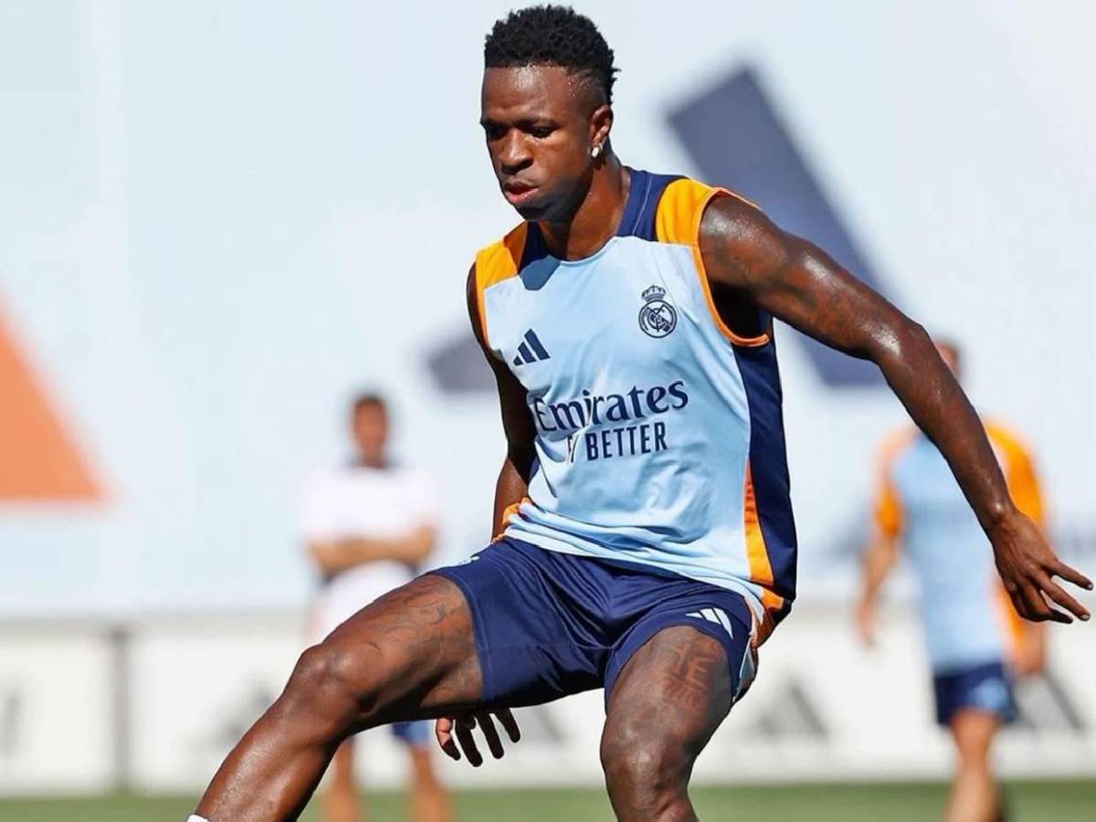 Real Madrid decide futuro de Vinícius: La millonaria cifra que exige al Arsenal para su fichaje