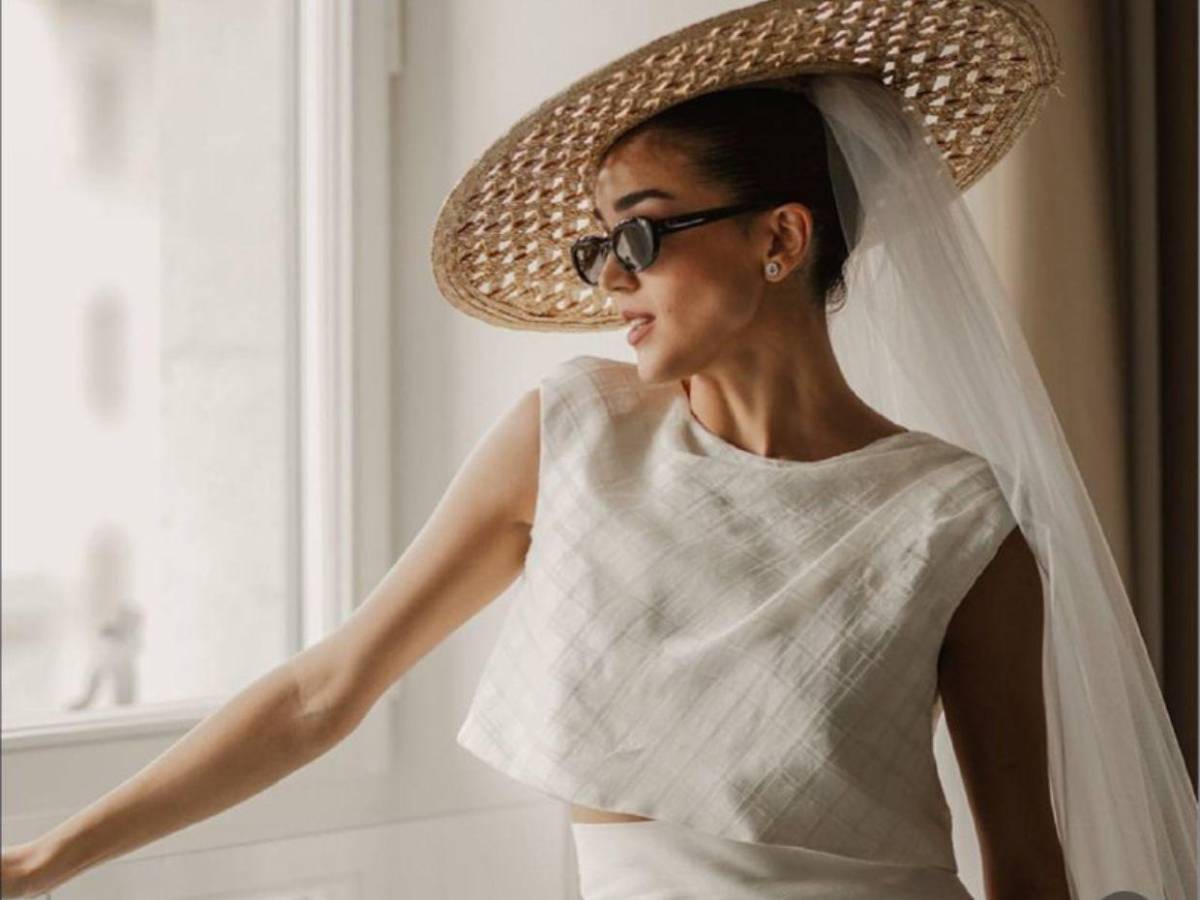 Ale Capetillo, hija de Eduardo Capetillo y Biby Gaytán, celebra su boda civil en España