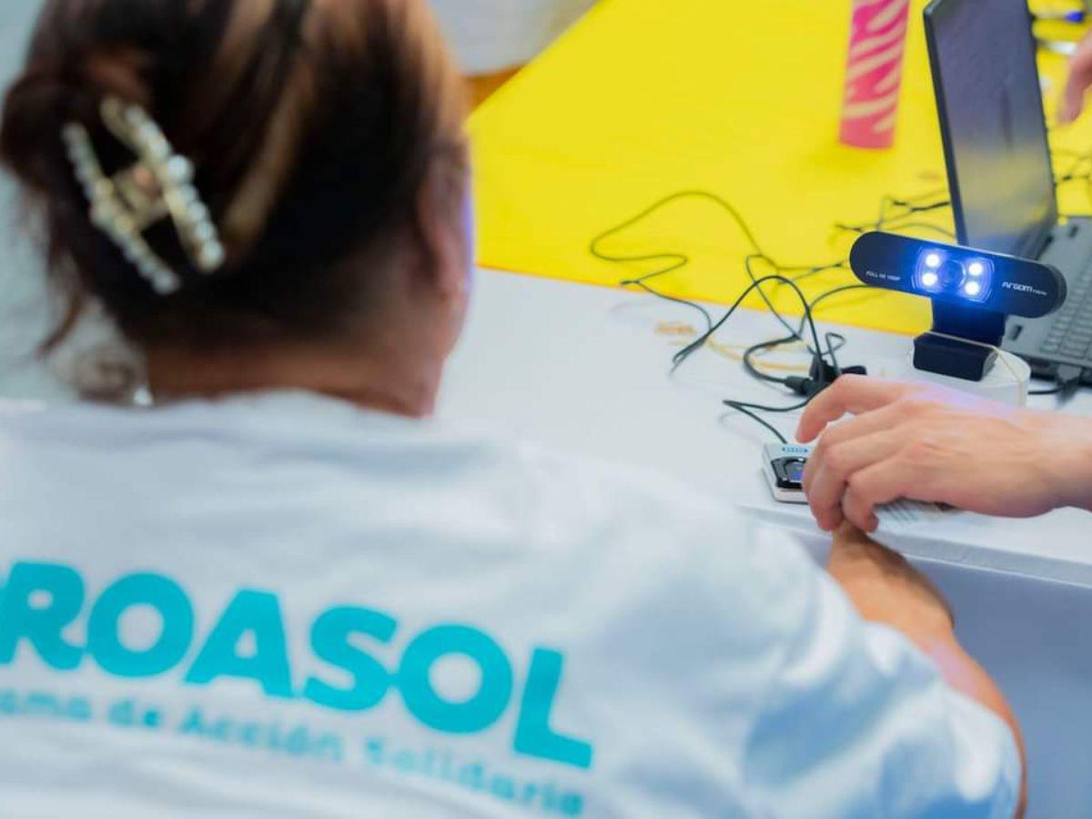 Hondureños con VIH reciben beneficios económicos de 5,000 lempiras